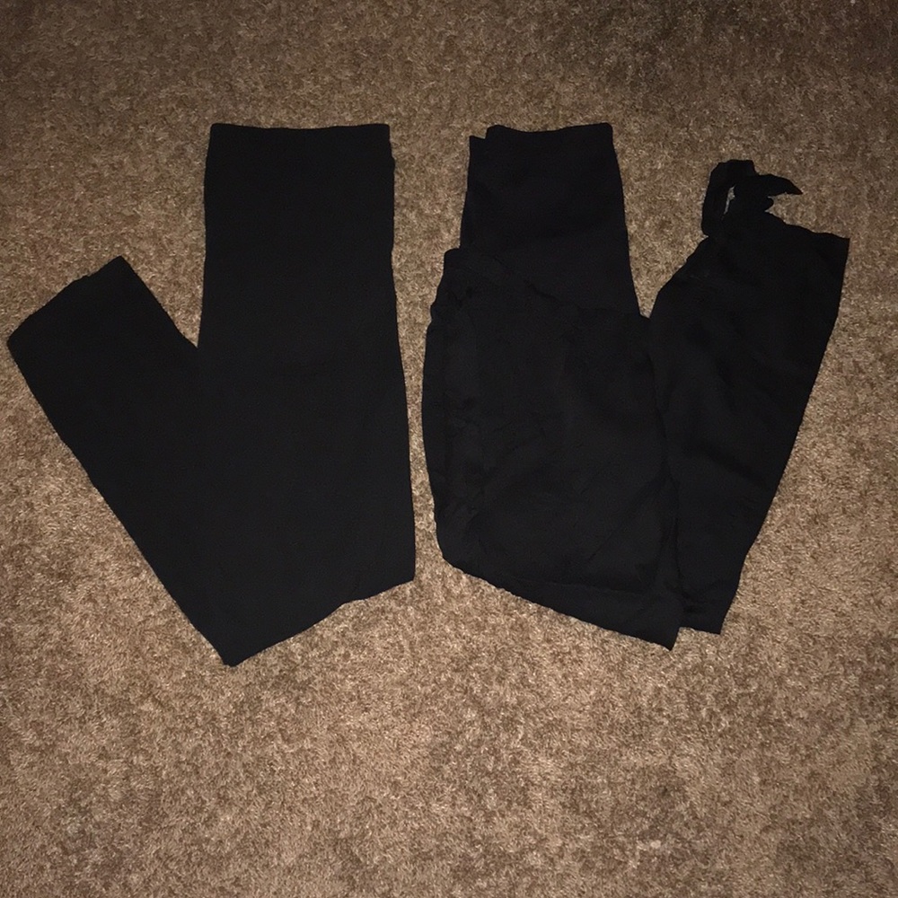size M black maternity leggings and capris